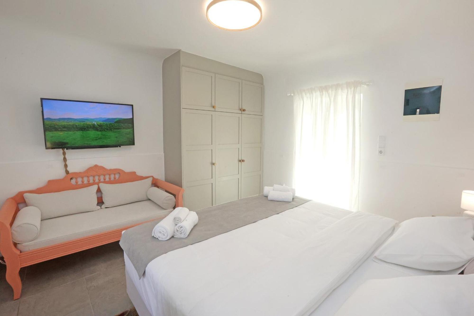 Almyra Ferienhaus Finikas (Syros)